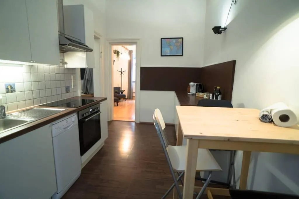 Cosy And Spacious Apartment In The Heart Of Innsbruck