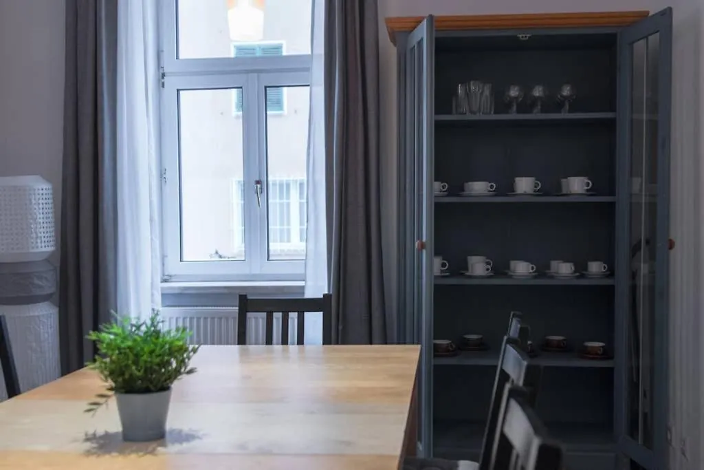 Cosy And Spacious Apartment In The Heart Of Innsbruck Österreich